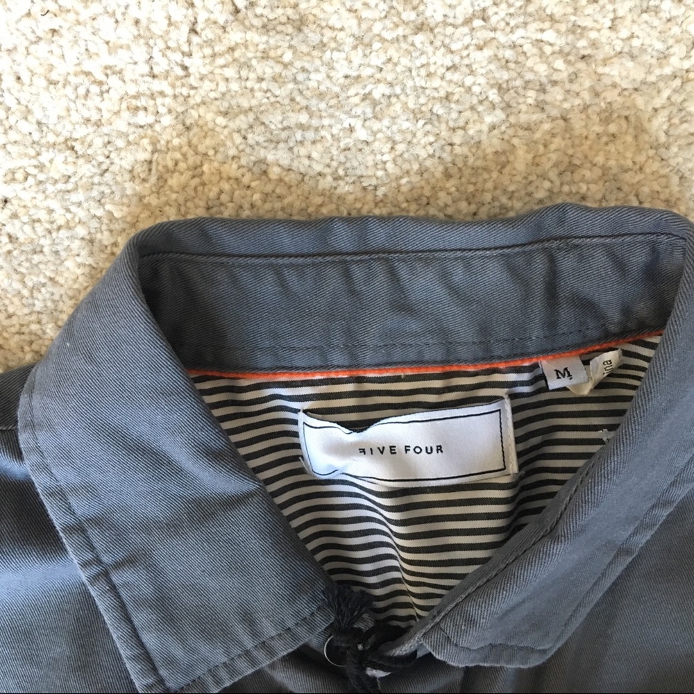 NWT Men’s Medium Five Four Button Down - Picture 2 of 3